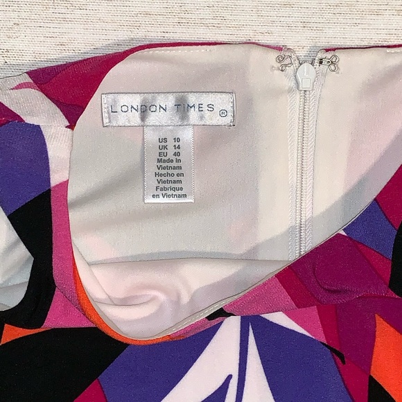 London Times Geo Print Sleeveless Dress - Picture 4 of 6